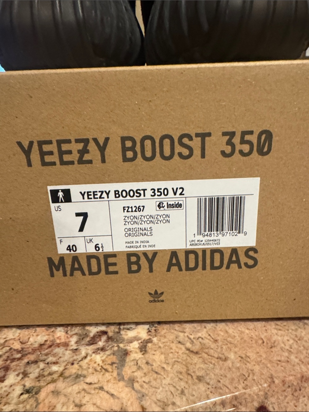 adidas Yeezy Boost 350 V2 Black